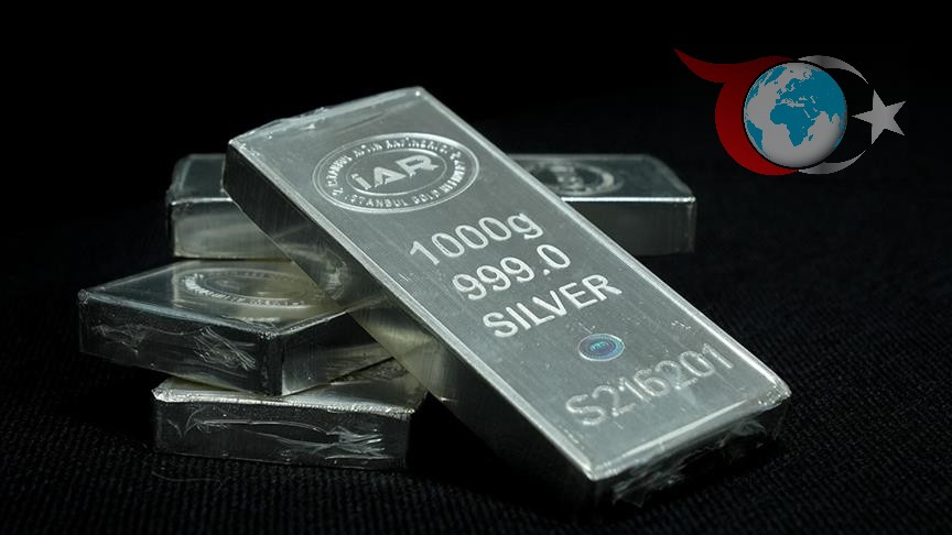 Gümüş Piyasasında Rekor Yükseliş: Endüstriyel Talep ve Finansal Dinamikler