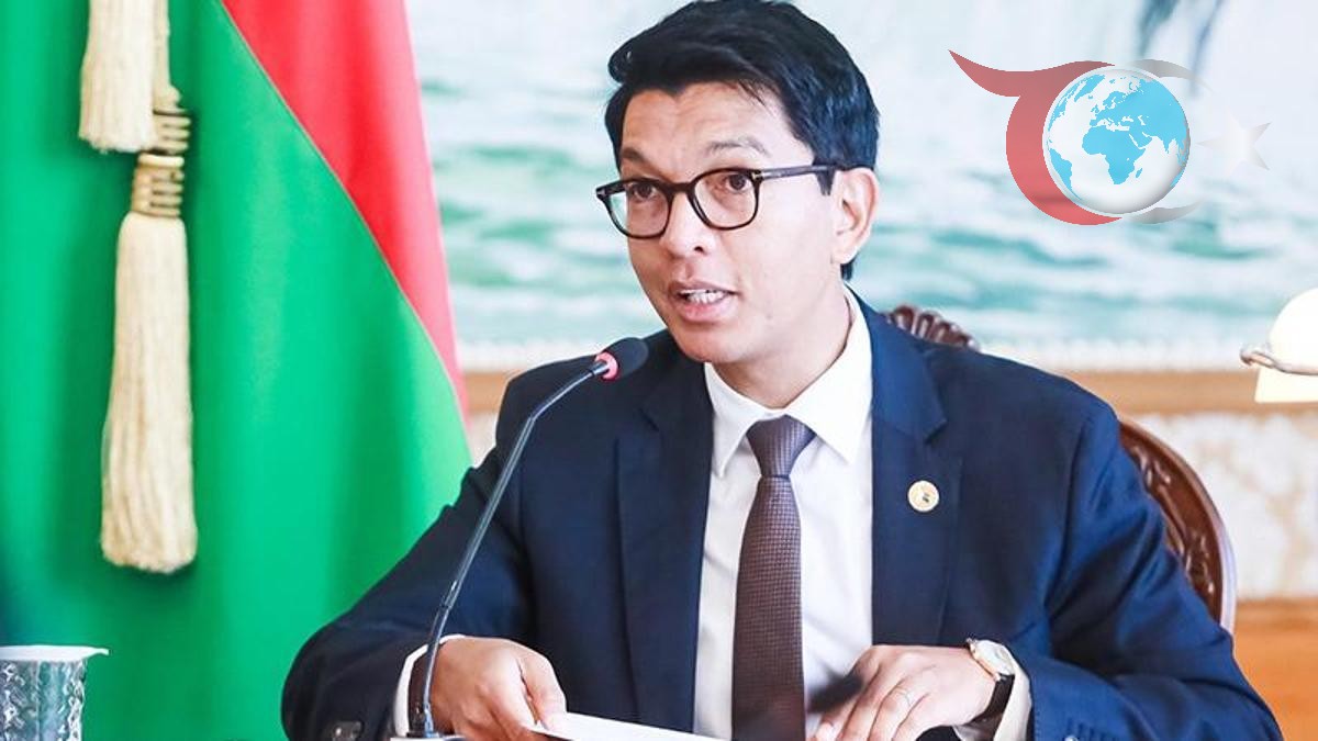 Madagaskar Cumhurbaşkanı Demokrasiyi Güçlendirme Kararı Aldı
