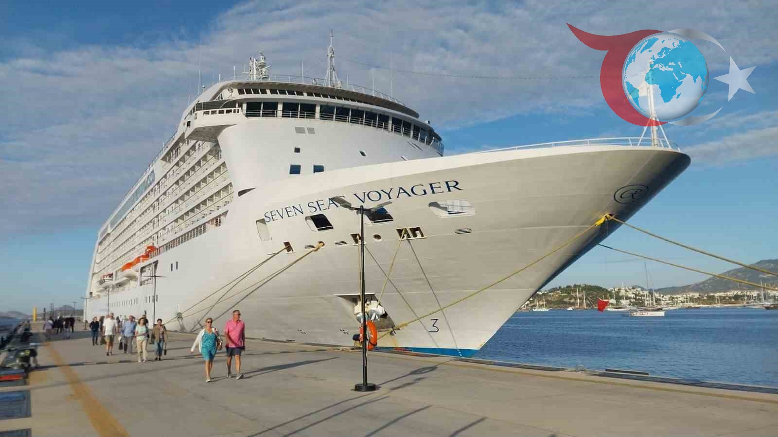 Seven Seas Voyager Yolcu Gemisi Bodrum'da Lüks Tatil İmkanı Sunuyor