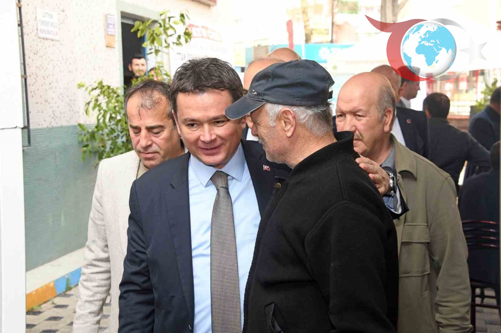 Osmangazi'de Başkan Erkan Aydın'dan Mahalle Ziyareti