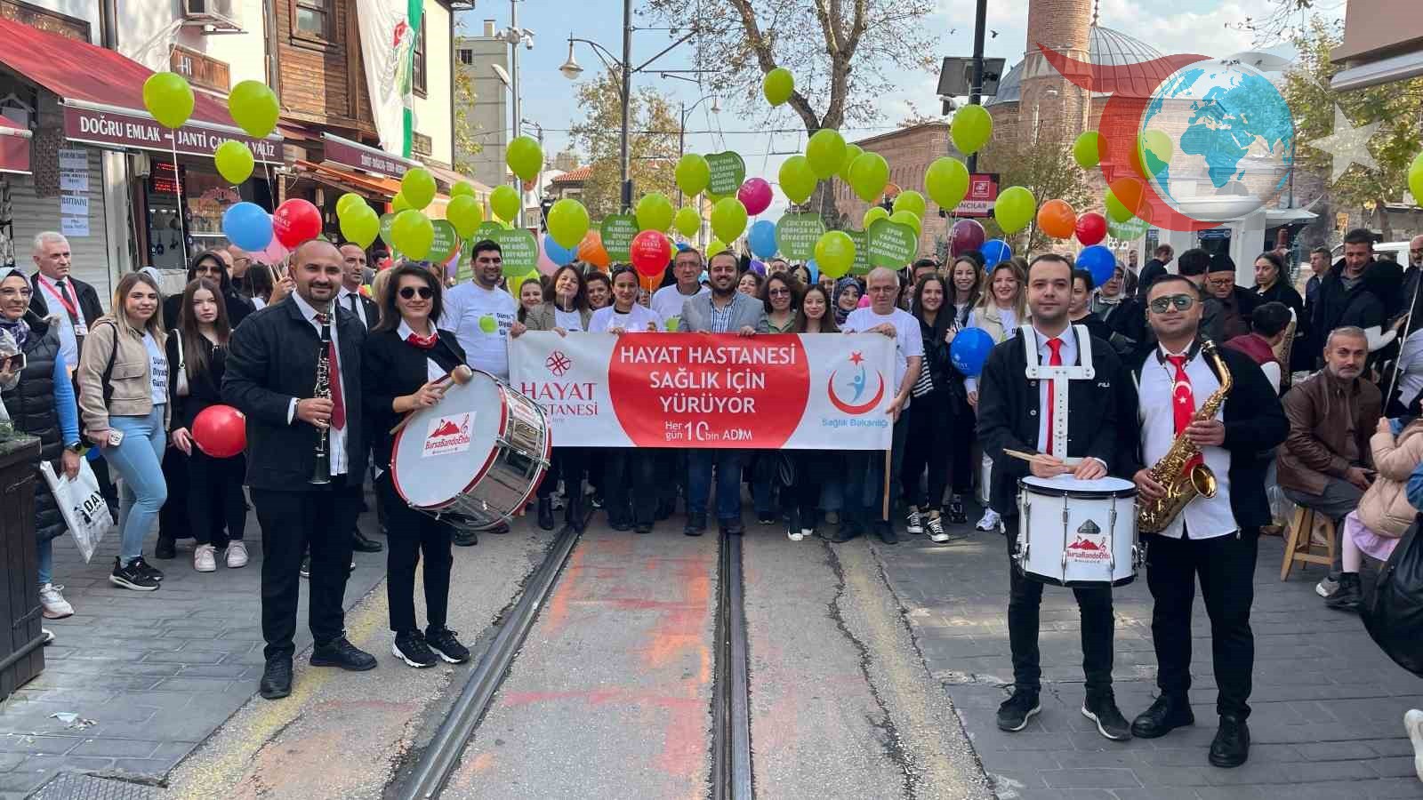 Diyabet Farkındalığı İçin Yeşil Balonlar Gökyüzüne Bırakıldı