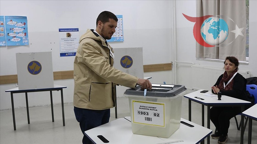 Kosova'da Yerel Seçimler: 18 Belediyede İkinci Tur Heyecanı