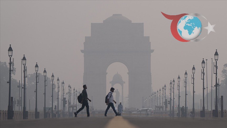 Yeni Delhi'de Hava Kirliliğine Karşı Acil Önlemler Alınıyor